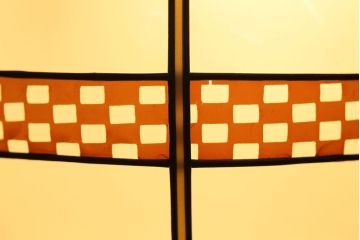 和製アンティーク　ベークライト製　市松模様の飾りがレトロな趣きのペンダントライト(天井照明、吊り下げ照明)