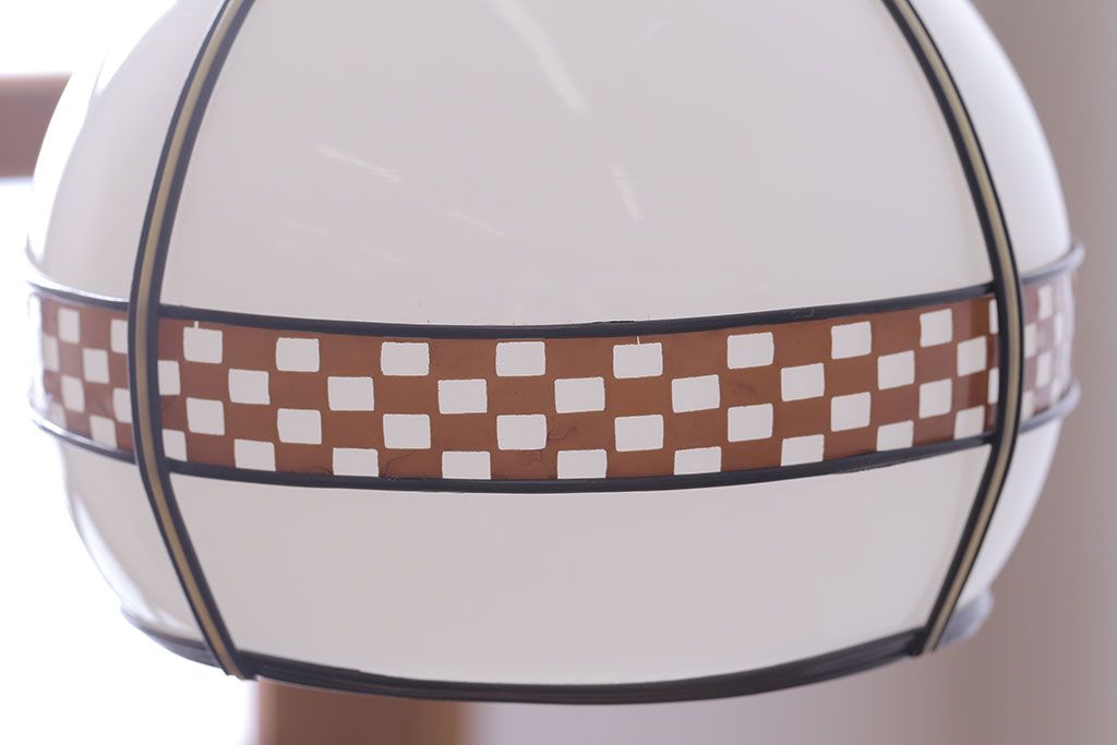 和製アンティーク　ベークライト製　市松模様の飾りがレトロな趣きのペンダントライト(天井照明、吊り下げ照明)