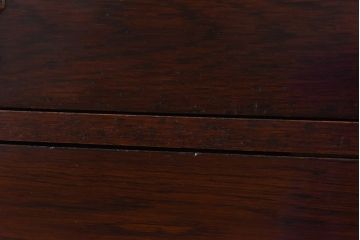 アンティーク家具　1920年頃　オーク材　クラシカルな雰囲気漂う小振りなドレッシングチェスト(ドレッサー)