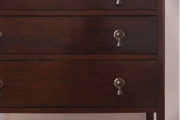 アンティーク家具　1920年頃　オーク材　クラシカルな雰囲気漂う小振りなドレッシングチェスト(ドレッサー)