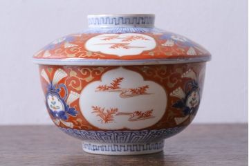 江戸期　大明成化年製　古伊万里　赤絵南蛮図染付　蓋茶碗(2)