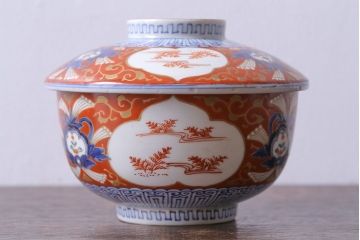 江戸期　大明成化年製　古伊万里　赤絵南蛮図染付　蓋茶碗(2)