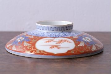 江戸期　大明成化年製　古伊万里　赤絵南蛮図染付　蓋茶碗(2)