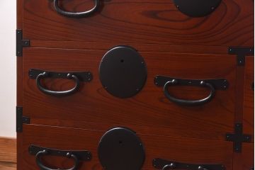 中古　前面ケヤキ材　漆塗りが美しいローチェスト(ローボード、和タンス、引き出し)(定価約45万円)