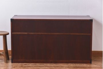 中古　前面ケヤキ材　漆塗りが美しいローチェスト(ローボード、和タンス、引き出し)(定価約45万円)