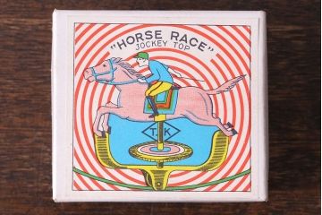 アンティーク雑貨　昭和レトロ　タイガー商会　T.K　ジョッキーゴマ(輸出用)(3)