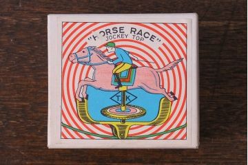 アンティーク雑貨　昭和期　タイガー商会　T.K　レトロなジョッキーゴマ(輸出用)(2)