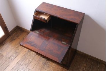中古　松本民芸家具　シックな雰囲気漂うT型ライティングビューロー(ワークデスク、在宅ワーク、在宅用)(定価約31万円)