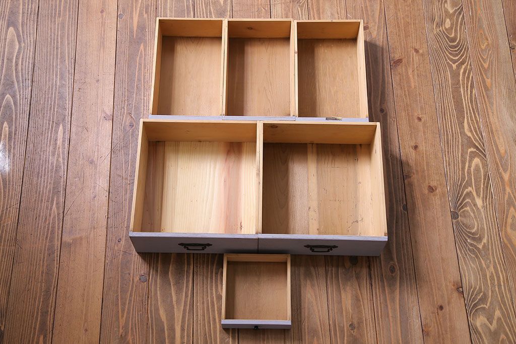 ペイント家具　ラベンダーのような色がかわいらしい小さなライティングビューロー(ワークデスク、在宅ワーク、在宅用、学習机)