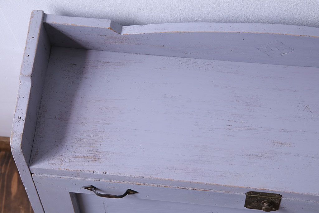 ペイント家具　ラベンダーのような色がかわいらしい小さなライティングビューロー(ワークデスク、在宅ワーク、在宅用、学習机)