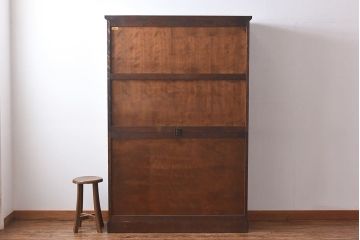 中古　美品　北海道民芸家具　HM165K　収納力抜群のシックな食器棚(カップボード、キャビネット)(定価57万円)(1)