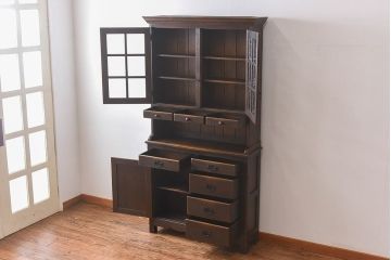 中古　飛騨産業　PROVINCIAL(プロヴィンシャル・プロビンシャル)　特注　古い風格のあるカップボード(食器棚、キャビネット)(定価約78万円)