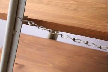 ペイント家具　お洒落な演出におすすめの大型ラダーシェルフ(脚立型飾り棚、ディスプレイラック)