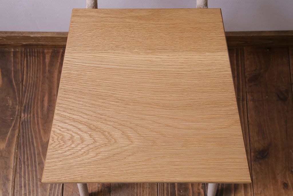 ペイント家具　ナラ材　ナチュラルな雰囲気漂うシンプルなチェア(イス、椅子)(1)