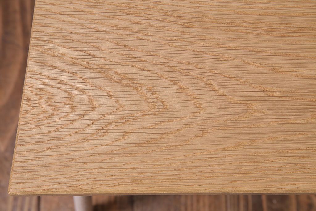 ペイント家具　ナラ材　ナチュラルな雰囲気漂うシンプルなチェア(イス、椅子)(1)