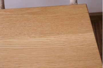 ペイント家具　ナラ材　ナチュラルな雰囲気漂うシンプルなチェア(イス、椅子)(1)