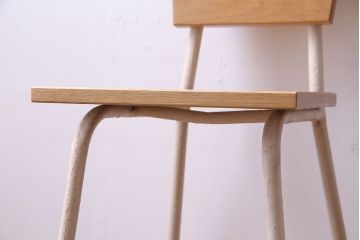 ペイント家具　ナラ材　ナチュラルな雰囲気漂うシンプルなチェア(イス、椅子)(1)