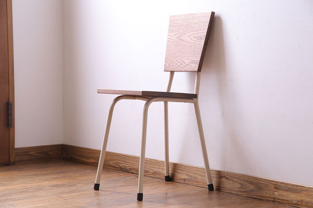ペイント家具　ナラ材　ナチュラルな雰囲気漂うシンプルなチェア(イス、椅子)(2)