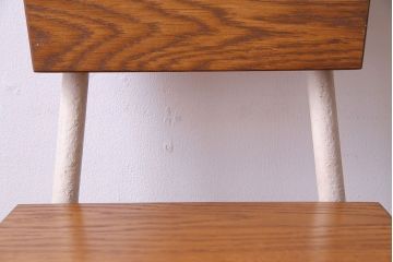 ペイント家具　ナラ材　ナチュラルな雰囲気漂うシンプルなチェア(イス、椅子)(2)