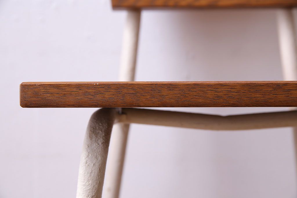 ペイント家具　ナラ材　ナチュラルな雰囲気漂うシンプルなチェア(イス、椅子)(2)