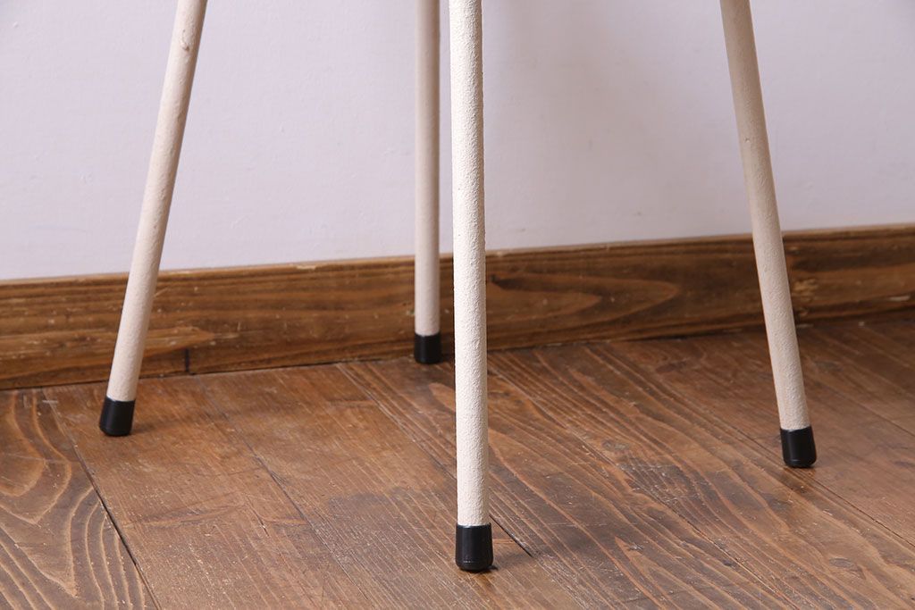 ペイント家具　ナラ材　ナチュラルな雰囲気漂うシンプルなチェア(イス、椅子)(2)