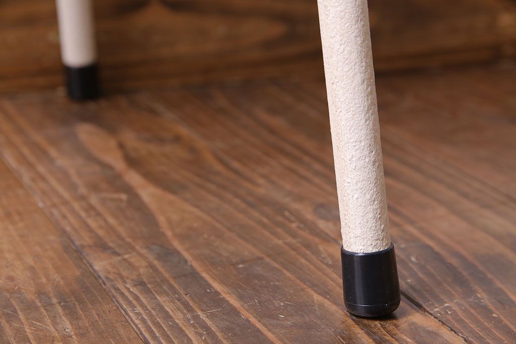 ペイント家具　ナラ材　ナチュラルな雰囲気漂うシンプルなチェア(イス、椅子)(2)