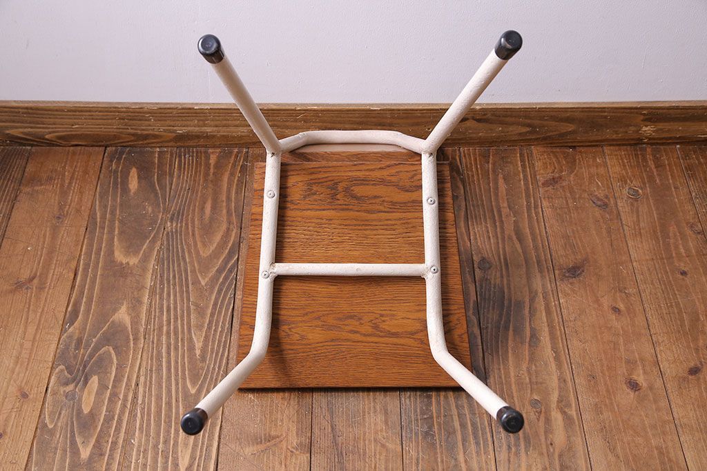 ペイント家具　ナラ材　ナチュラルな雰囲気漂うシンプルなチェア(イス、椅子)(2)