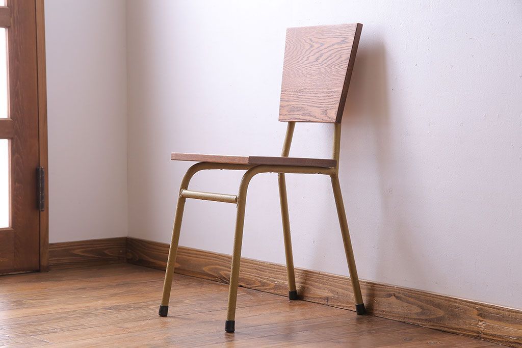 ペイント家具　ナラ材　古いフレームが魅力のシンプルなチェア(イス、椅子)