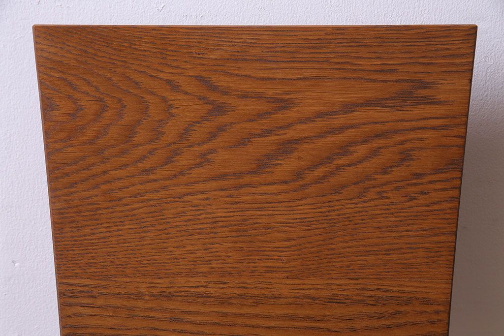 ペイント家具　ナラ材　古いフレームが魅力のシンプルなチェア(イス、椅子)