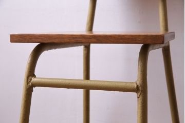 ペイント家具　ナラ材　古いフレームが魅力のシンプルなチェア(イス、椅子)