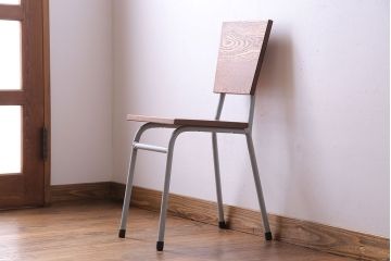 ペイント家具　ナラ材　ナチュラルな雰囲気漂うシンプルなチェア(イス、椅子)(3)