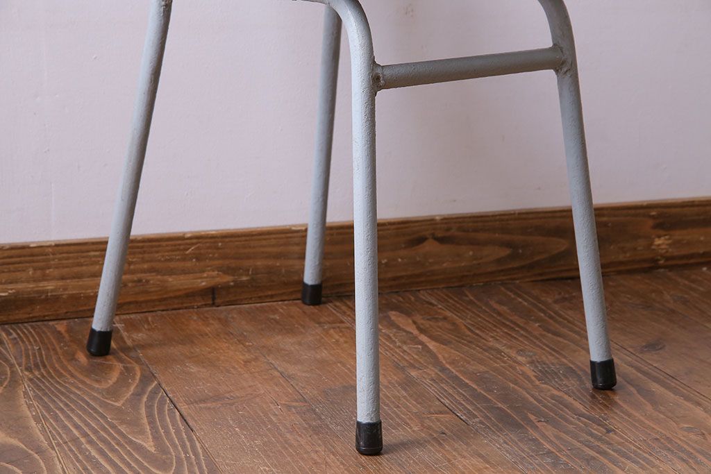 ペイント家具　ナラ材　ナチュラルな雰囲気漂うシンプルなチェア(イス、椅子)(3)