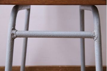 ペイント家具　ナラ材　ナチュラルな雰囲気漂うシンプルなチェア(イス、椅子)(3)