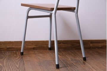 ペイント家具　ナラ材　ナチュラルな雰囲気漂うシンプルなチェア(イス、椅子)(3)