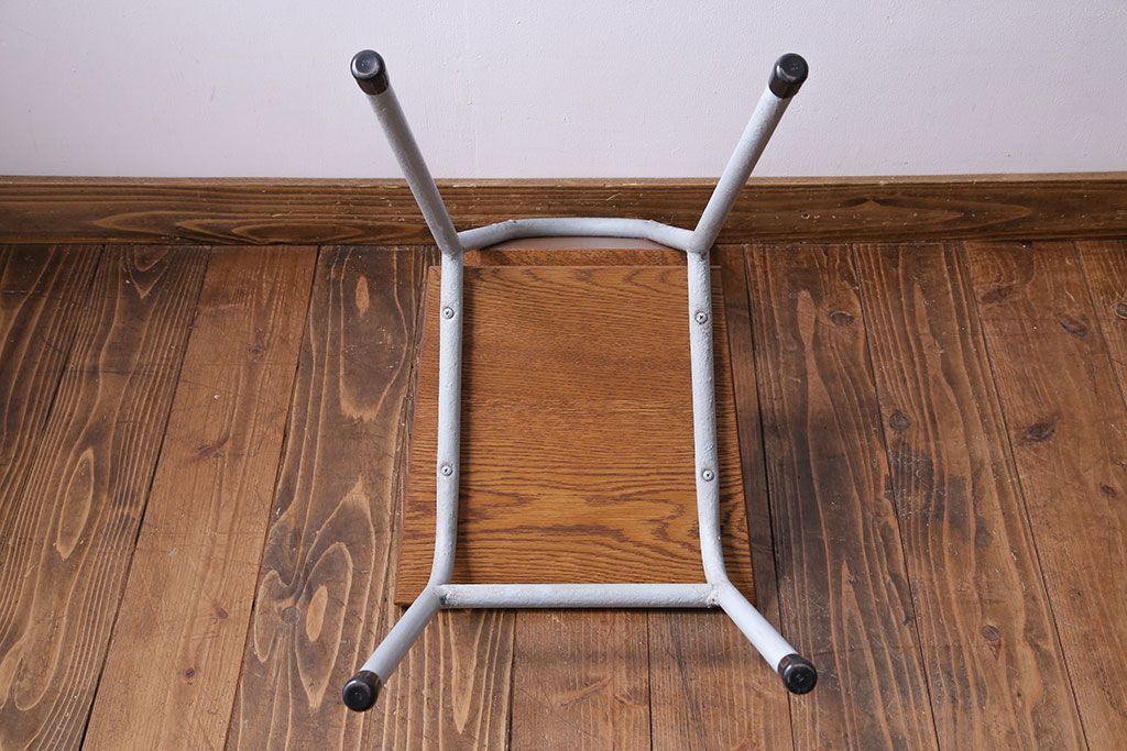 ペイント家具　ナラ材　ナチュラルな雰囲気漂うシンプルなチェア(イス、椅子)(3)