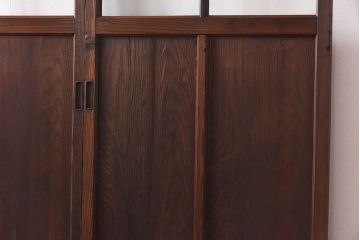 昭和レトロ　異なるガラスの表情を楽しめるシンプルなガラス戸(建具・引き戸・ガラス引き戸)2枚セット