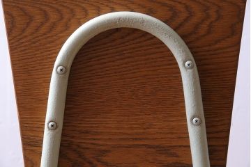 ペイント家具　ナラ材　ナチュラルな雰囲気漂うシンプルなチェア(イス、椅子)