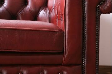 アンティーク家具　イギリス製　本革 1P ラグジュアリーなチェスターフィールドソファ