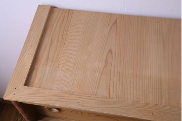 中古　上品な雰囲気漂う置き水屋(茶水屋、茶棚)