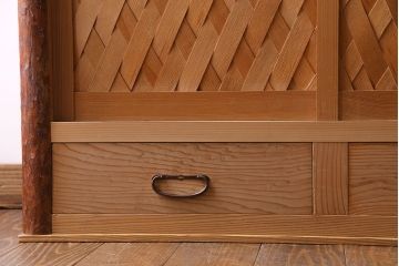 中古　上品な雰囲気漂う置き水屋(茶水屋、茶棚)