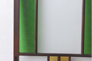 大正ロマン　当時物色ガラスとモダンなデザインの格子が魅力的なガラス戸(ガラス引き戸、引き戸、建具)