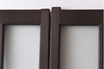 3種類のガラスが味わい深い引き戸(ガラス戸、格子戸、建具)2枚セット