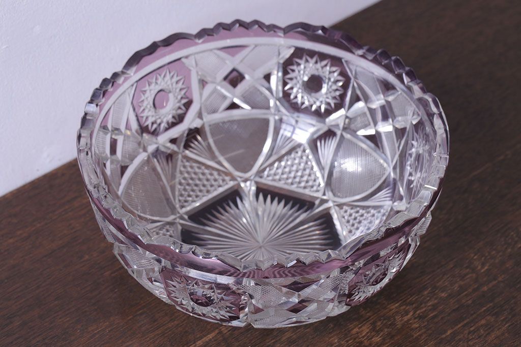 アンティーク雑貨　明治大正期　薄紫色　切子ガラスのボウル(和食器)
