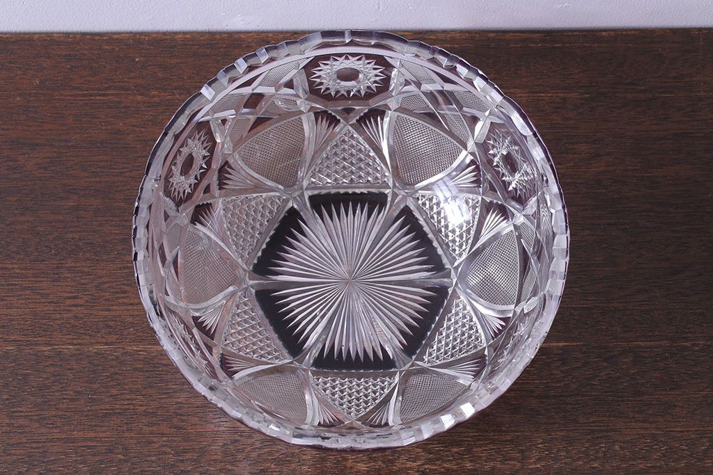 アンティーク雑貨　明治大正期　薄紫色　切子ガラスのボウル(和食器)