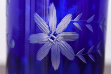 アンティーク雑貨　昭和期　青切子　上品なガラスの水差し&コップセット