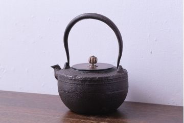 アンティーク雑貨　大正昭和初期　松下電器産業株式会社　創業記念　銀摘　鉄瓶