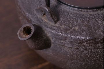 アンティーク雑貨　大正昭和初期　松下電器産業株式会社　創業記念　銀摘　鉄瓶