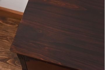 アンティーク家具　和製アンティーク　リメイク　前面ケヤキ材の脚付き二本松箪笥ローボード(和タンス、衣装箪笥)