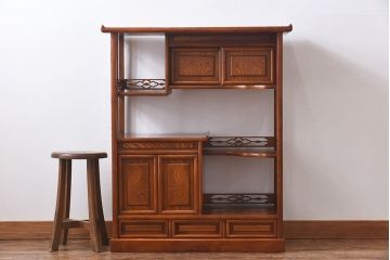 中古　ケヤキ材製　和の雰囲気を高める飾り棚(茶棚)(一部合板使用)