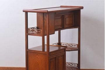 中古　ケヤキ材製　和の雰囲気を高める飾り棚(茶棚)(一部合板使用)